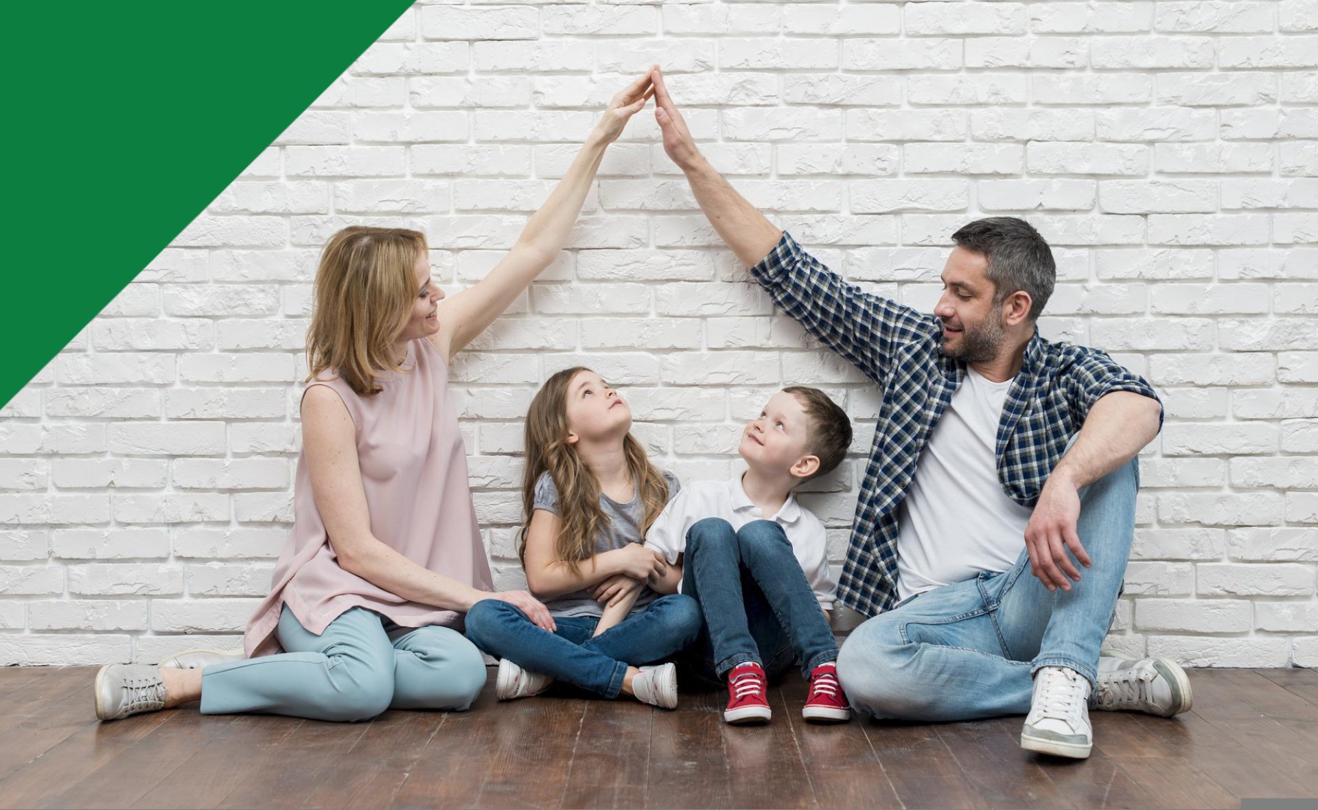 Cork Mortgage Broker - Happy Family